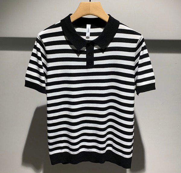Striped Golf T-shirt – ALORA